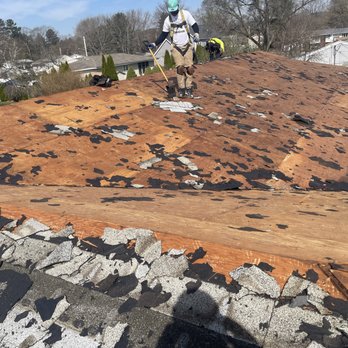 Commonwealth Roofing and Siding - Roofing Near Me