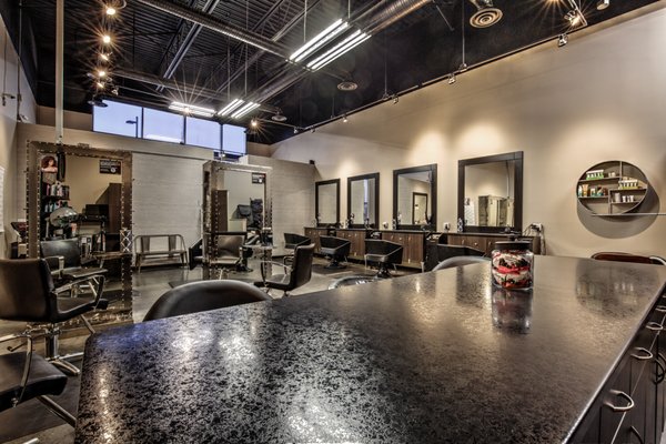 The Headroom 21 Photos Hair Salons 6829 Kateri Drive Grande