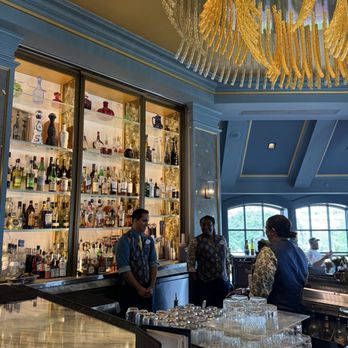 Enchanted Rose - Bar area - Lounges Near Me - Lake Buena Vista, Florida