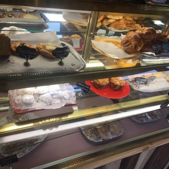 Luna Coffee Bar - Desserts - Coffee & Tea Near Me - Cayucos, California Luna Coffee Bar - Desserts - Coffee & Tea Near Me - Cayucos, California