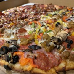 Crust Pizza Co. - Panther Creek - Half-Gourmet: Carl's King (and Big Don's Meats)