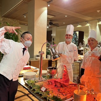 Orchids - Carving station - Breakfast & Brunch Near Me - Honolulu, Hawaii Orchids - Carving station - Breakfast & Brunch Near Me - Honolulu, Hawaii