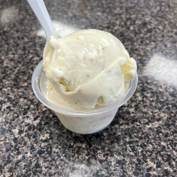 Kohl's Frozen Custard - Ice Cream & Frozen Yogurt Near Me - Wrightsville Beach, North Carolina Kohl's Frozen Custard - Ice Cream & Frozen Yogurt Near Me - Wrightsville Beach, North Carolina