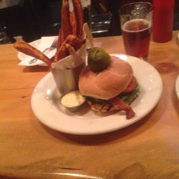 Mammoth Tavern - Tavern burger! - New American Near Me - Mammoth Lakes, California Mammoth Tavern - Tavern burger! - New American Near Me - Mammoth Lakes, California