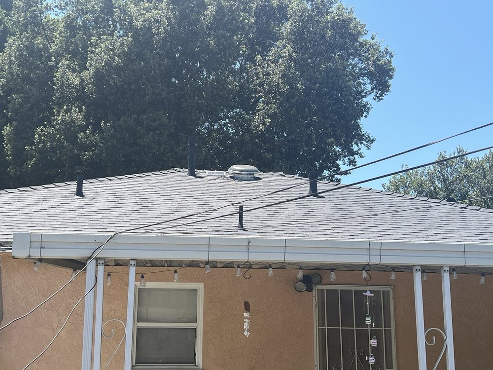 Slide of Gonzalez Roofing