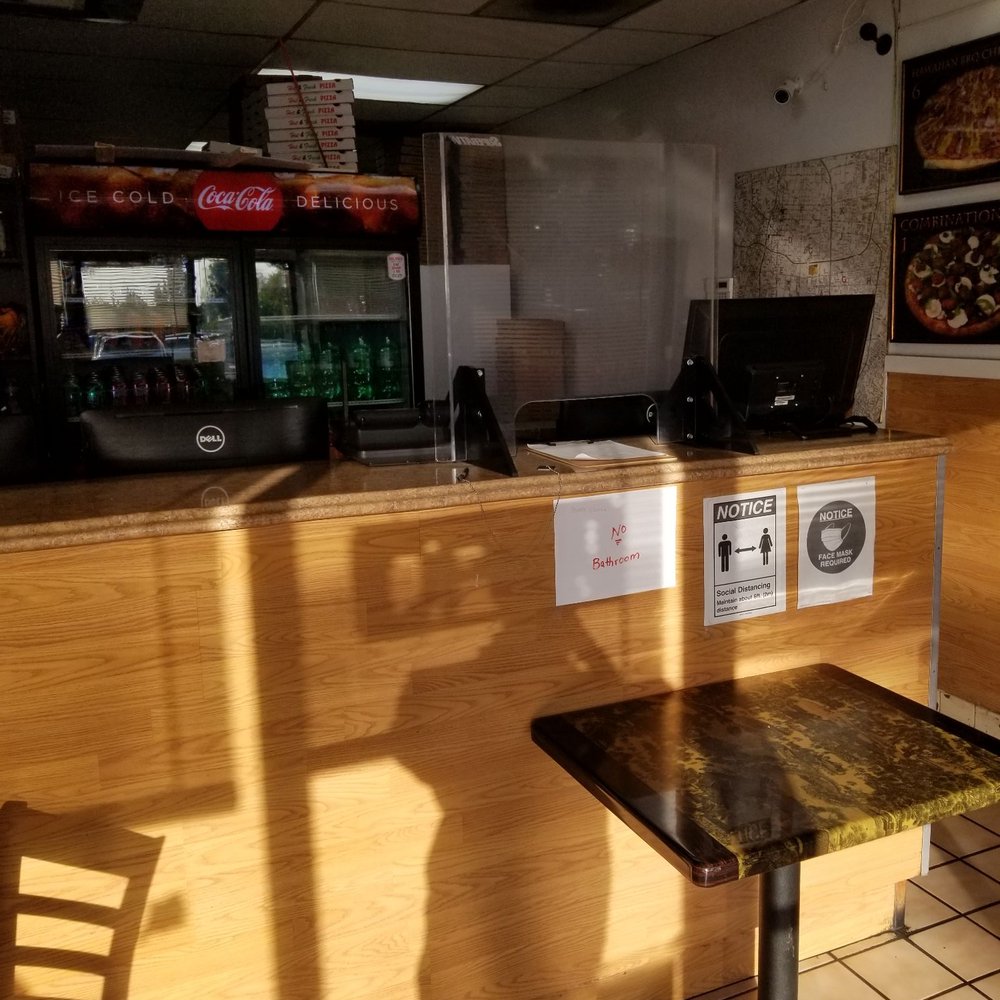 Fast & Fresh Pizza - Front desk - Pizza Near Me - San Jose, California
