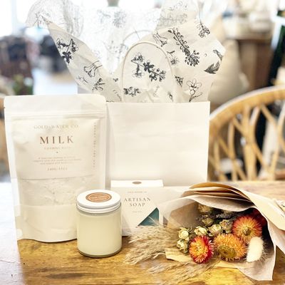 The Velvet Poppy, Floral Art and Event Design by null