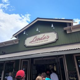 Exterior outside entrance of Leoda's Kitchen and Pie Shop - Lahaina, Hawaii Exterior outside entrance of Leoda's Kitchen and Pie Shop - Lahaina, Hawaii