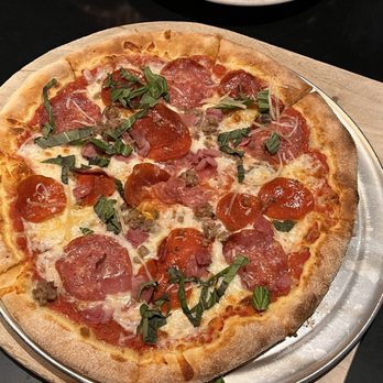 Public House Downtown - Pepperoni Pizza - New American Near Me - Sacramento, California