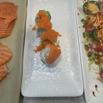 Fuji Sushi Buffet - Davis Roll - Sushi Bars Near Me - Vacaville, California