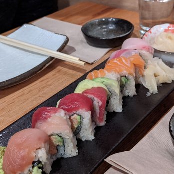 Daigo - Rainbow roll - Sushi Bars Near Me - Palo Alto, California Daigo - Rainbow roll - Sushi Bars Near Me - Palo Alto, California