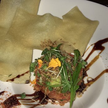 Miss Wong - salmon tartare - Cocktail Bars Near Me - Laval, Quebec