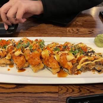Asaka Sushi & Bar - Pizza roll - Sushi Bars Near Me - Berkeley, California Asaka Sushi & Bar - Pizza roll - Sushi Bars Near Me - Berkeley, California
