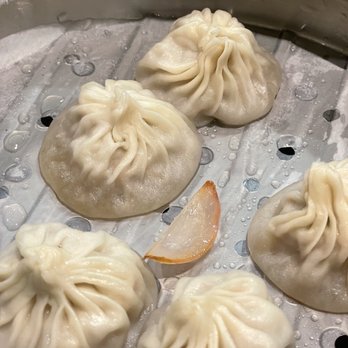dan modern chinese - chicken & shrimp xiao long bao - Dim Sum Near Me - Pasadena, California