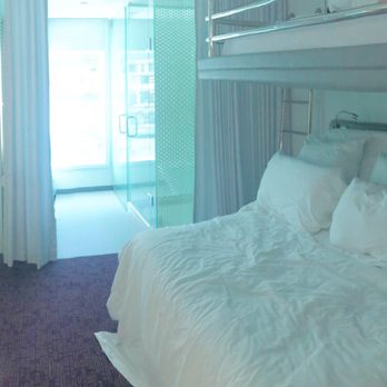 YOTEL Boston - Panoramic premium queen cabin with bunk - Hotels Near Me - Boston, Massachusetts