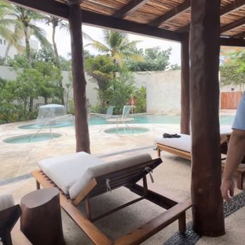 Secrets Akumal Riviera Maya - The hydra therapy pool - Hotels Near Me - Tulum, ROO