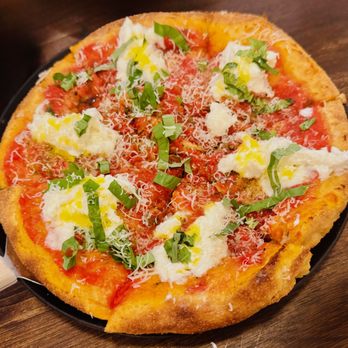 Good Pie - Fried Pizza with Burrata - Pizza Near Me - Las Vegas, Nevada