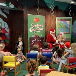 Hawaii State Public Library System - Kailua Library - "Santa Claus Story Time at Hawai'i Public Libraries" event, December 2024
