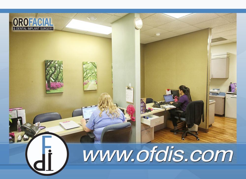 Orofacial & Dental Implant Surgery - patient advocate in Kissimmee, FL