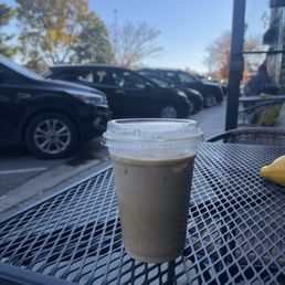 Ice vanilla oat milk latte