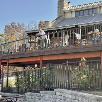 Chandler Hill Vineyards - Huge deck for outdoor dining - Wineries Near Me - Defiance, Missouri Chandler Hill Vineyards - Huge deck for outdoor dining - Wineries Near Me - Defiance, Missouri