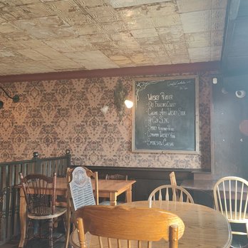 The Hatching Post - Smokehouse Near Me - West Kelowna, British Columbia