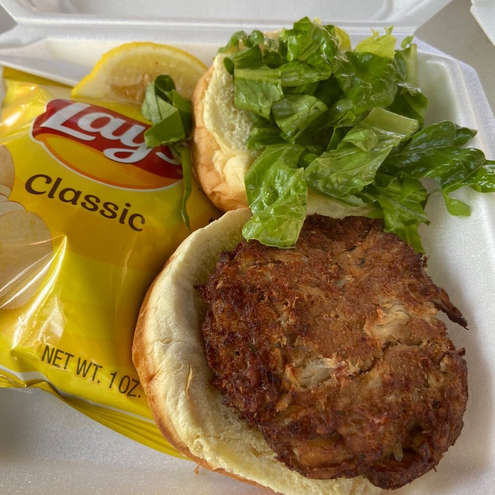 Don's Dock Seafood - Crab cake sandwich - Seafood Markets Near Me - Des Plaines, Illinois Don's Dock Seafood - Crab cake sandwich - Seafood Markets Near Me - Des Plaines, Illinois