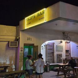 Skip's Bar & Grill
