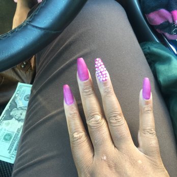 Natural Nails - Right hand - Nail Salons Near Me - Panama City, Florida Natural Nails - Right hand - Nail Salons Near Me - Panama City, Florida