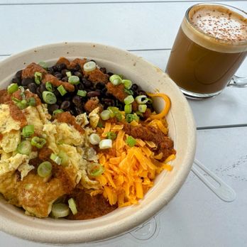 Lincoln Yard - Cowboy bowl and seasonal lattes - Comfort Food Near Me - Birmingham, Michigan Lincoln Yard - Cowboy bowl and seasonal lattes - Comfort Food Near Me - Birmingham, Michigan