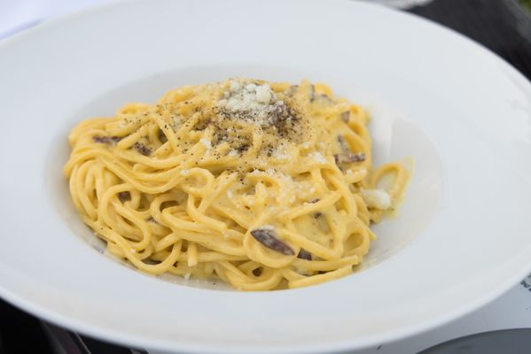 Trenta Pizza & Cucina by null