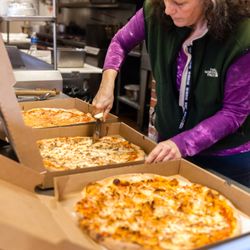 John's Best Pizza