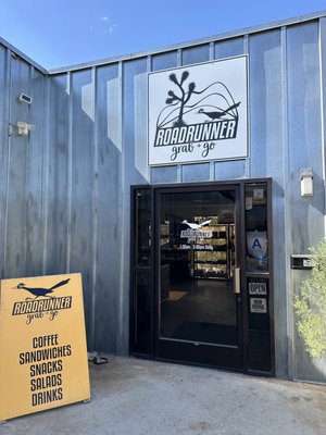 Roadrunner Grab+Go by null