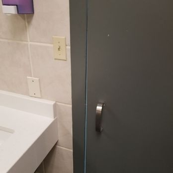 Metro Cafe Diner - NO NAPKINS to pull the door open. Unsanitary! - Diners Near Me - Stone  Mountain, Georgia