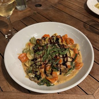 Rancho Capistrano Winery - Four cheese tortellini - New American Near Me - San Juan Capistrano, California Rancho Capistrano Winery - Four cheese tortellini - New American Near Me - San Juan Capistrano, California