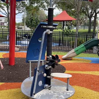 Lake Mirror Complex - Playground - Lakes Near Me - Lakeland, Florida Lake Mirror Complex - Playground - Lakes Near Me - Lakeland, Florida
