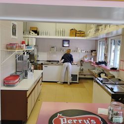 RJ's Ice Cream