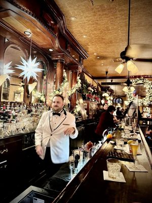 French 75 Bar by null