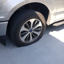 305 ROADSIDE LLC - Tire service