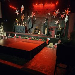 A Christmas Cocktail Carol