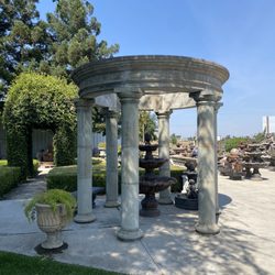 Lomeli Gardens