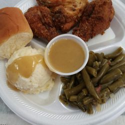 CHICKEN DINNER