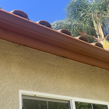 Cream Power Detailing - Roof and water gutters - Window Washing Near Me - Murrieta, California