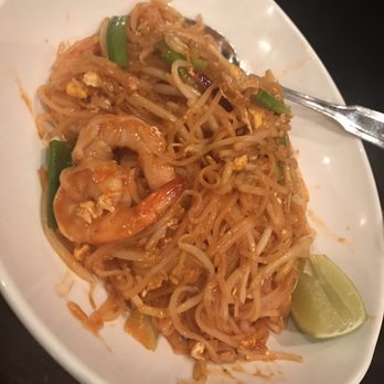 Phnom Penh House - Pad thai - Cambodian Near Me - Alameda, California Phnom Penh House - Pad thai - Cambodian Near Me - Alameda, California