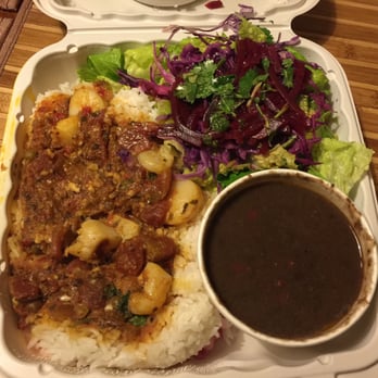 Un Bien - Scallops plate - Cuban Near Me - Seattle, Washington