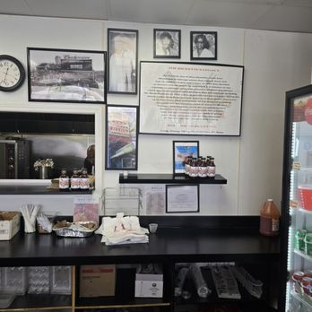 Rickettes - Barbeque Near Me - Atlanta, Georgia