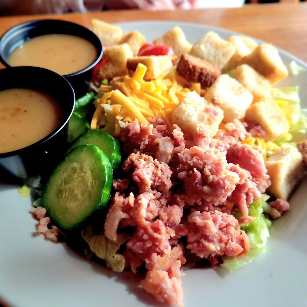 Cracker Barrel Old Country Store - Side salad - American Near Me - Monroe, Michigan