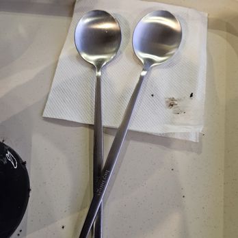 Heybings Desserts & Coffee - Nice long-&-sturdy spoons for the bingsoo - Desserts Near Me - Irvine, California Heybings Desserts & Coffee - Nice long-&-sturdy spoons for the bingsoo - Desserts Near Me - Irvine, California