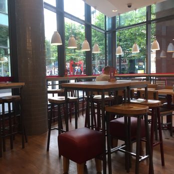 Pret A Manger - Inside - Coffee & Tea Near Me - Manchester, XGM