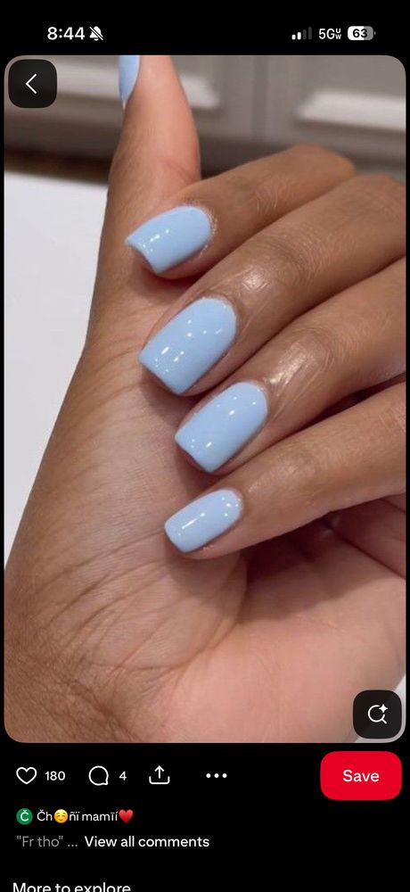 Pella Nails Logo